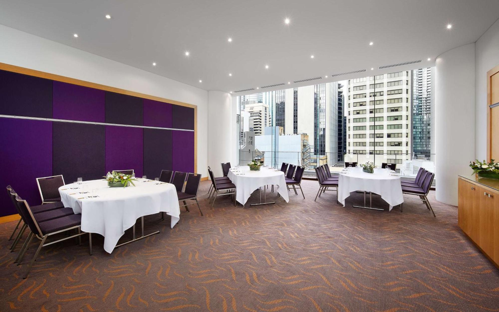 Hotel Hilton Brisbane Exterior foto The Library