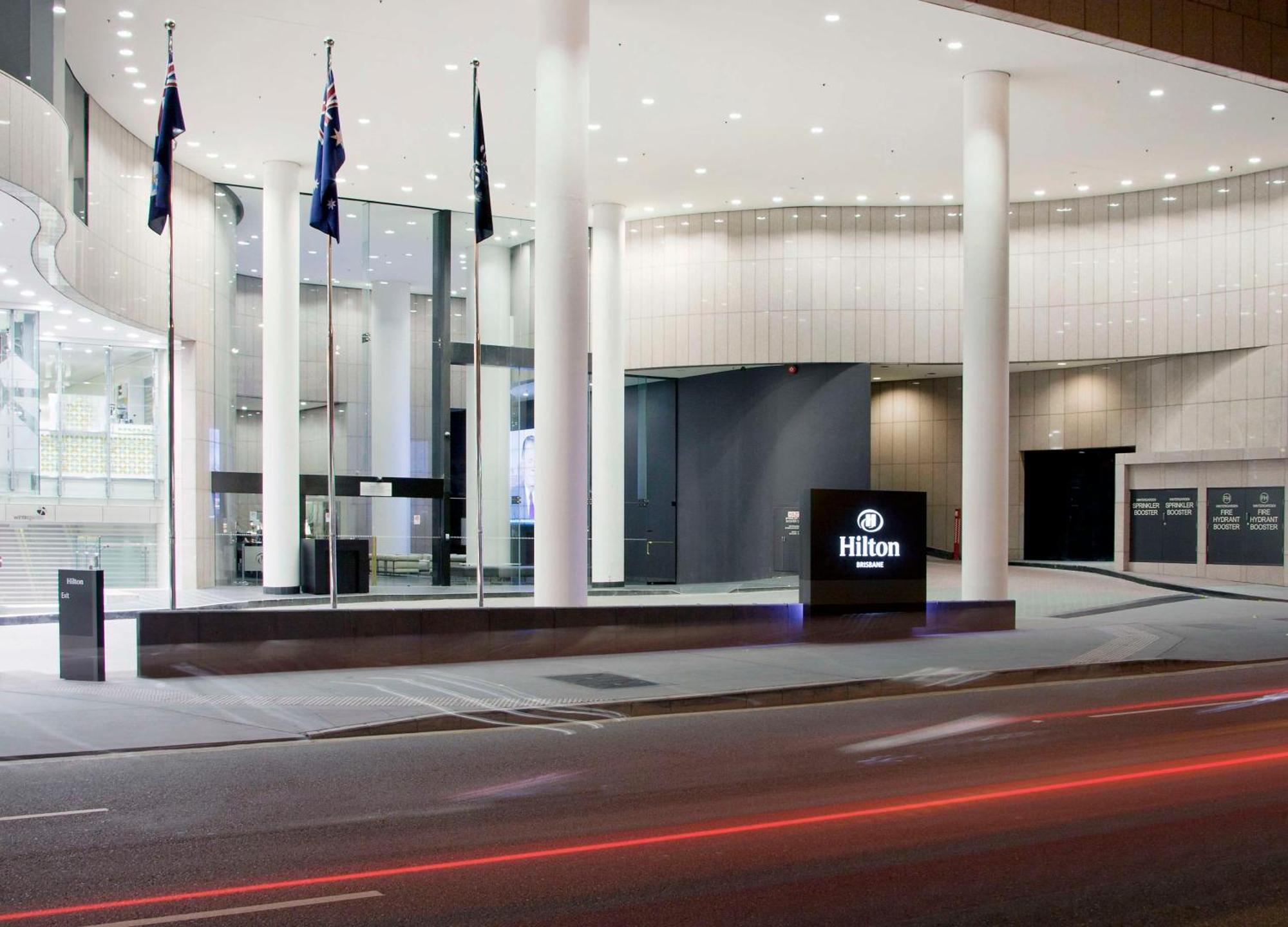 Hotel Hilton Brisbane Exterior foto Hilton London Heathrow