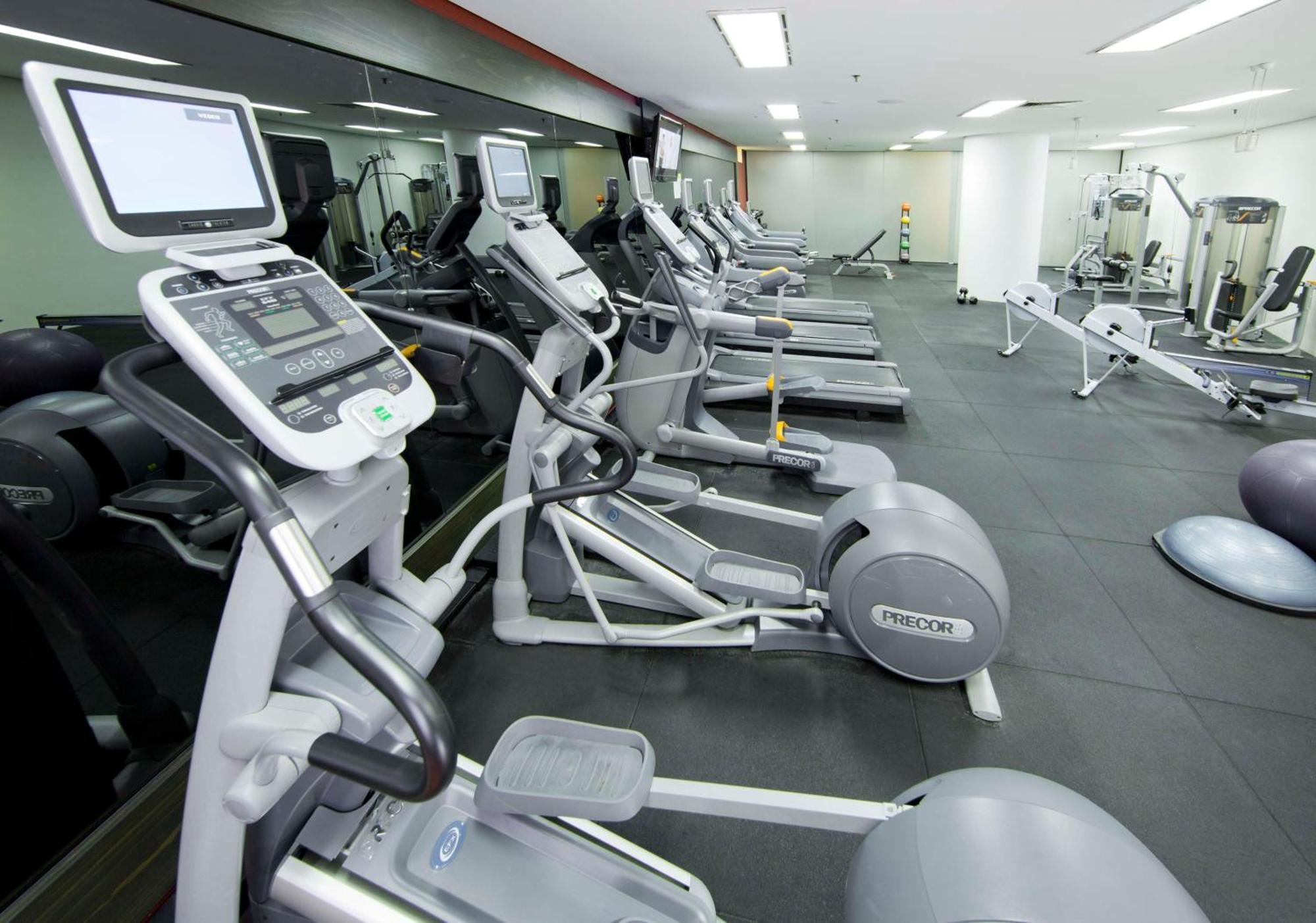 Hotel Hilton Brisbane Exterior foto A gym in a hotel